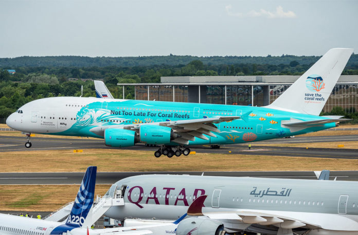 Ливрея Airbus A380 Hi Fly, призывающая сохранить коралловые рифы. Фото: Airbus