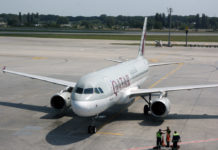 Airbus A320 Qatar Airways в аэропорту Борисполь