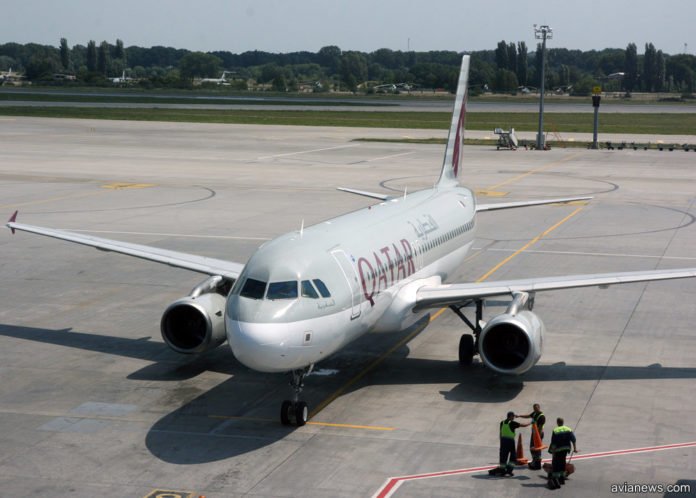 Airbus A320 Qatar Airways в аэропорту Борисполь