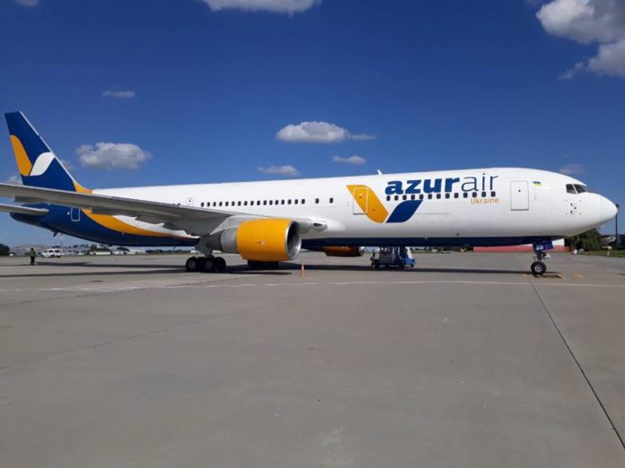 Boeing 767-300ER в ливрее Azur Air Ukraine