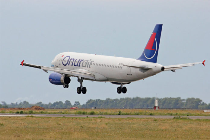 Airbus A320 Onur Air