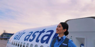 Бортпроводник авиакомпании Air Astana