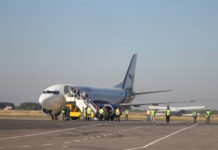 Boeing 737 Yanair в аэропорту Полтава