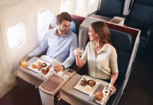 Подача питания в бизнес-классе Turkish Airlines
