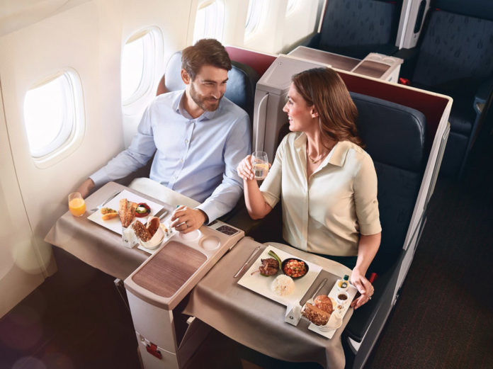 Подача питания в бизнес-классе Turkish Airlines
