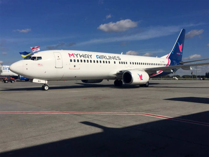 Boeing 737-800 Myway Airlines в аэропорту Борисполь