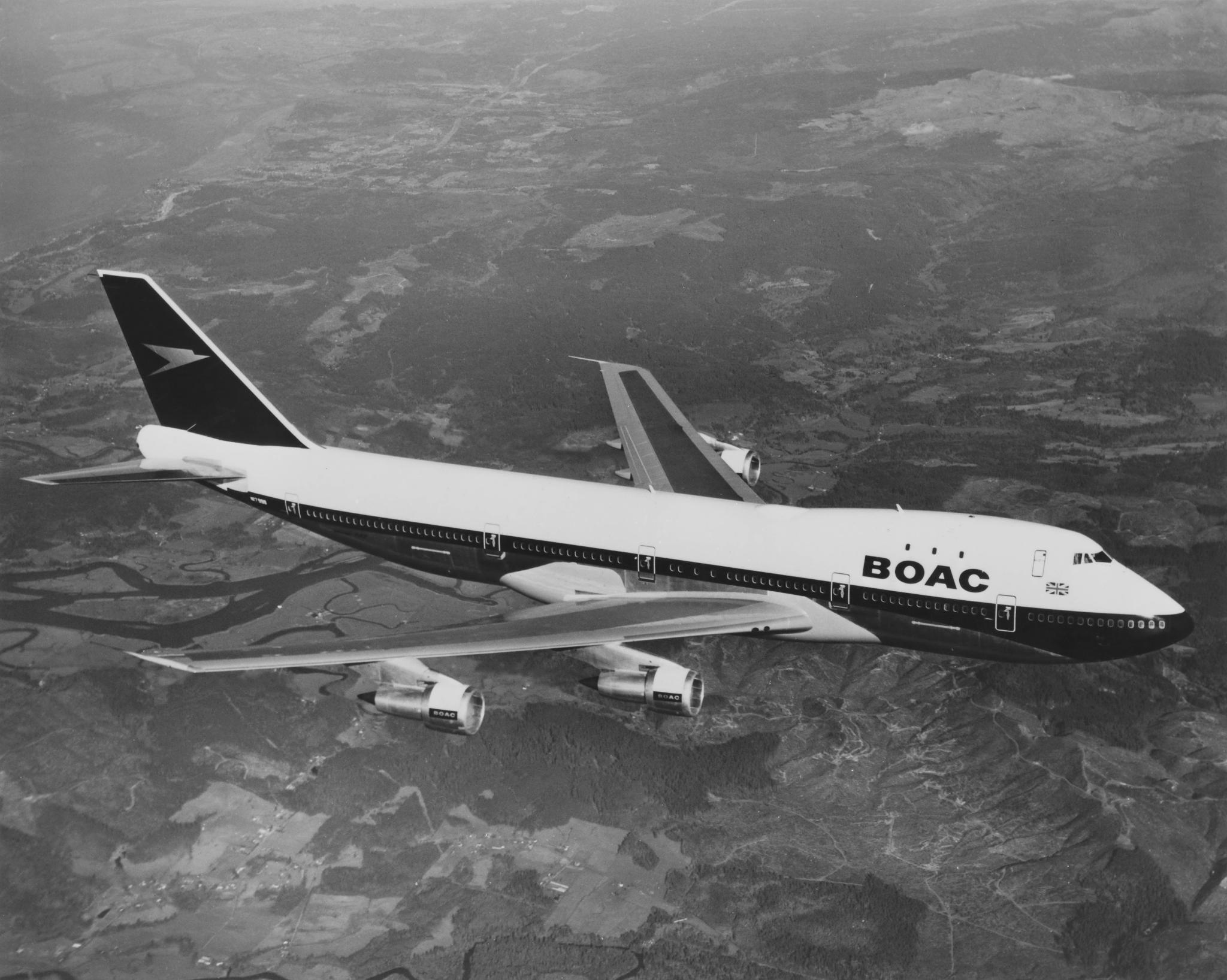 Boeing 747 в оригинальной ливрее BOAC. Фото из архива British Airways