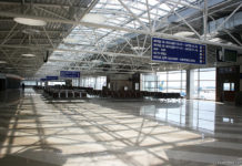 Зал ожидания вылета в терминале F