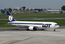 Boeing 767-300ER SP-LPA LOT