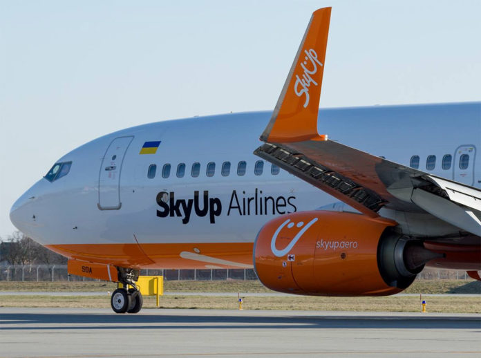 Boeing 737-800 авиакомпании SkyUp