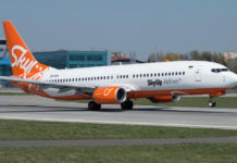 Взлет Boeing 737-800 SkyUp UR-SQH