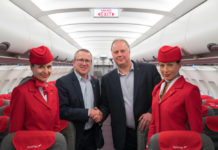 Airbus A320 Austrian Airlines после обновления створок багажных полок