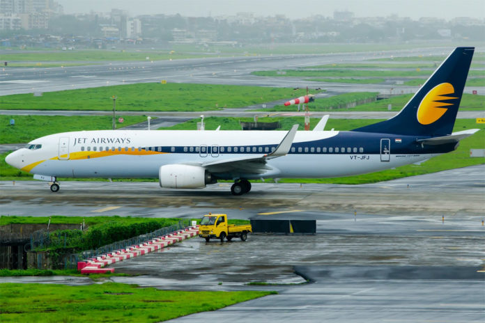 Boeing 737-800 Jet Airways