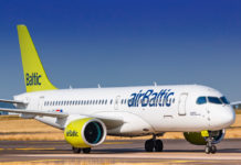 Самолет Airbus A220-300 airBaltic