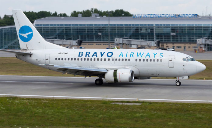 Boeing 737-500 Bravo Airways