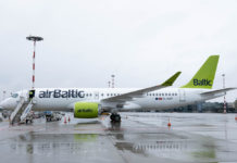 Airbus A220-300 airBaltic YL-AAT