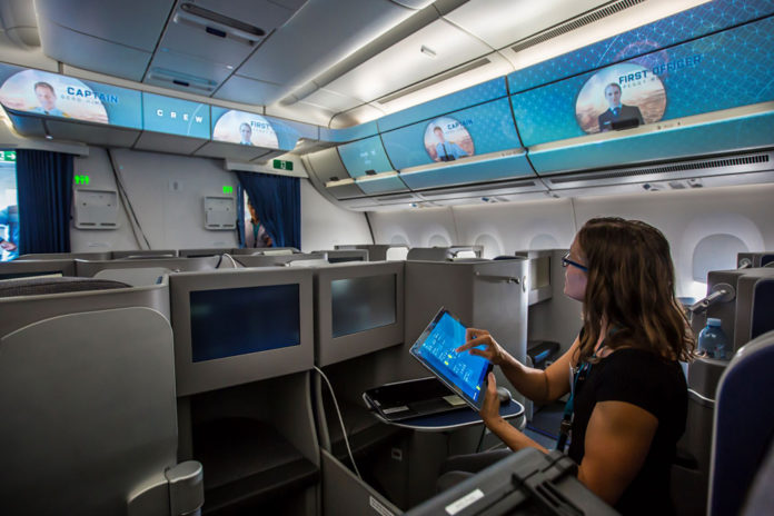 Салон Airbus A350-900 с элементами Connected Experience