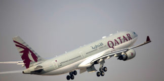 Взлет Airbus A330 Qatar Airways
