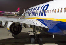 Самолеты Ryanair и Wizz Air