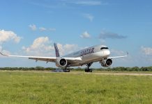 Посадка Airbus A350 Qatar Airways