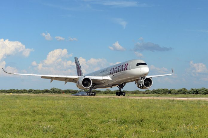 Посадка Airbus A350 Qatar Airways