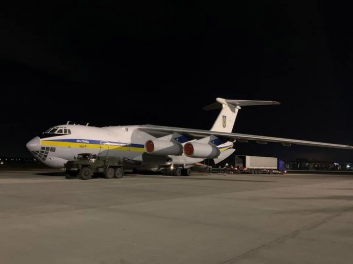 Военно-транспортный Ил-76 76413