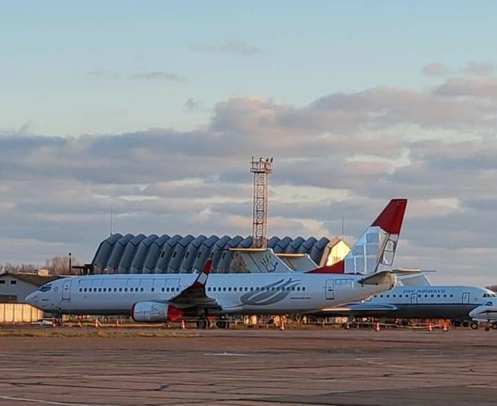 Boeing 737-800 Turkish Airlines на хранении в аэропорту Одесса, январь 2020 года