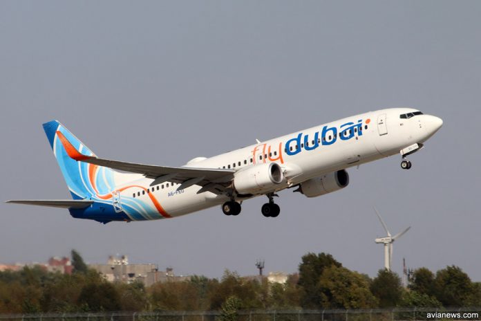 Взлет Boeing 737-800 flydubai