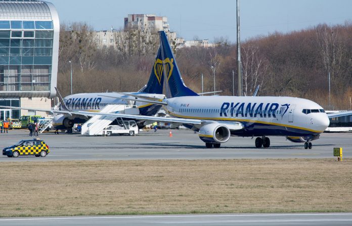 Самолеты Boeing 737-800 Ryanair