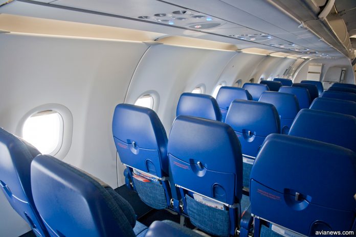 Пустые кресла в салоне A321 Аэрофлота