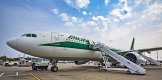 Airbus A330 Alitalia