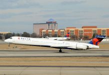 McDonnell Douglas MD-90 Delta