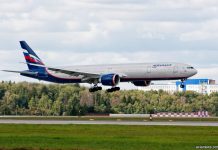 Boeing 777 "Аэрофлот" заходит на посадку