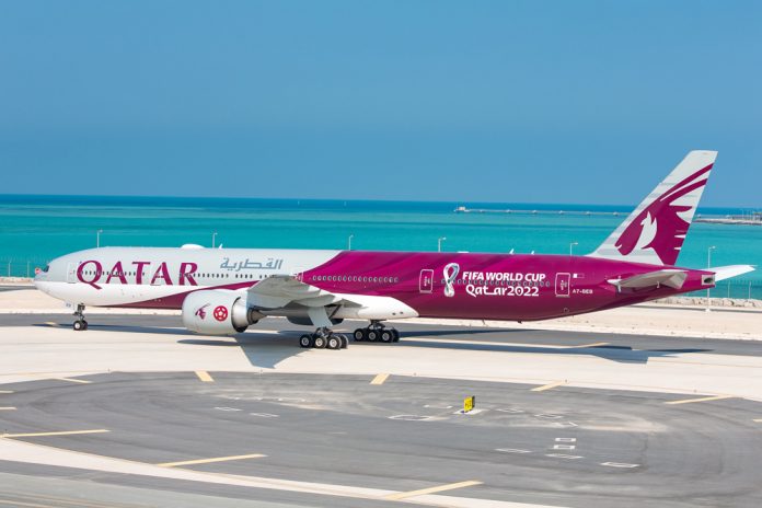 Boeing 777 Qatar Airways в ливрее чемпионата мира по футболу ФИФА 2022