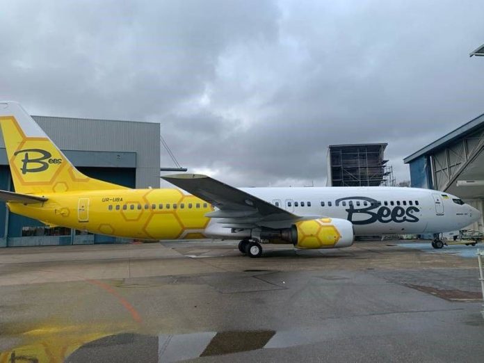 Boeing 737-800 Bees Airline UR-UBA