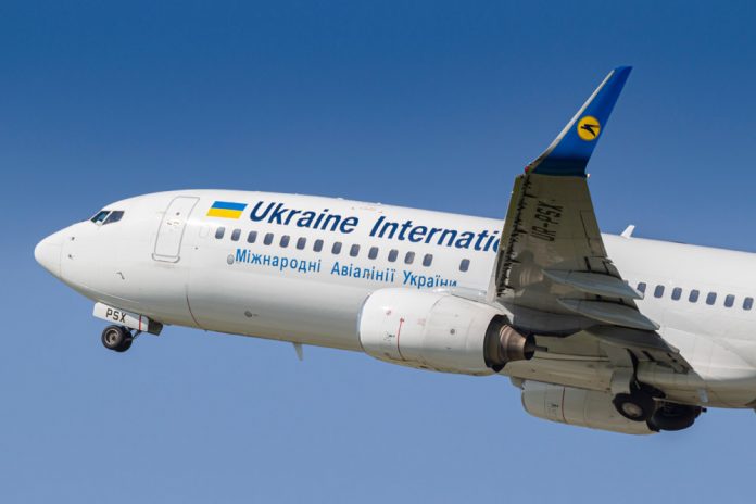 Зліт Boeing 737 МАУ