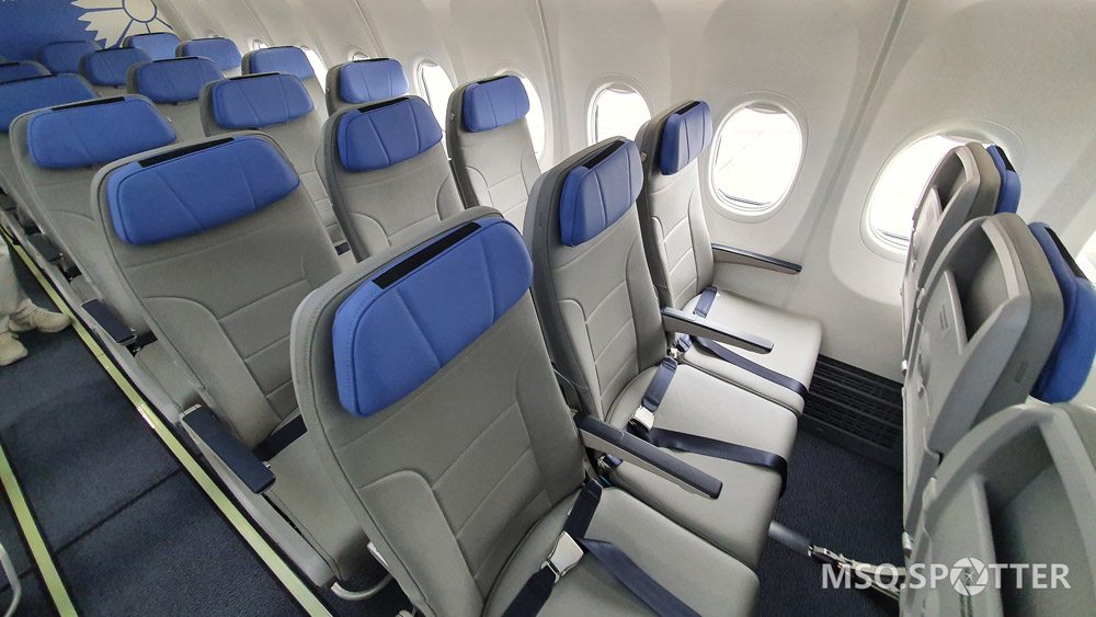 Кресла эконом-класса в Boeing 737-8 Белавиа