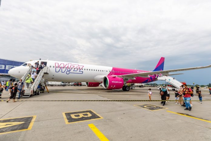 Airbus A321 Wizz Air Abu Dhabi в аеропорту Бориспіль