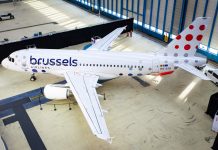 Самолет Airbus A319 Brussels Airlines в новой ливрее 2021 года