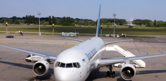 Самолет Boeing 767