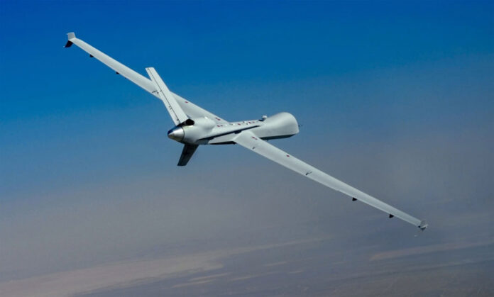 Дрон MQ-9