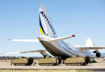 Український Ан-124 Руслан готується до перевезень бронетранспортерів M113AS4, які Україні передала Австралія