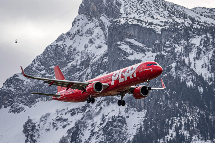 Airbus A321 PLAY Airlines