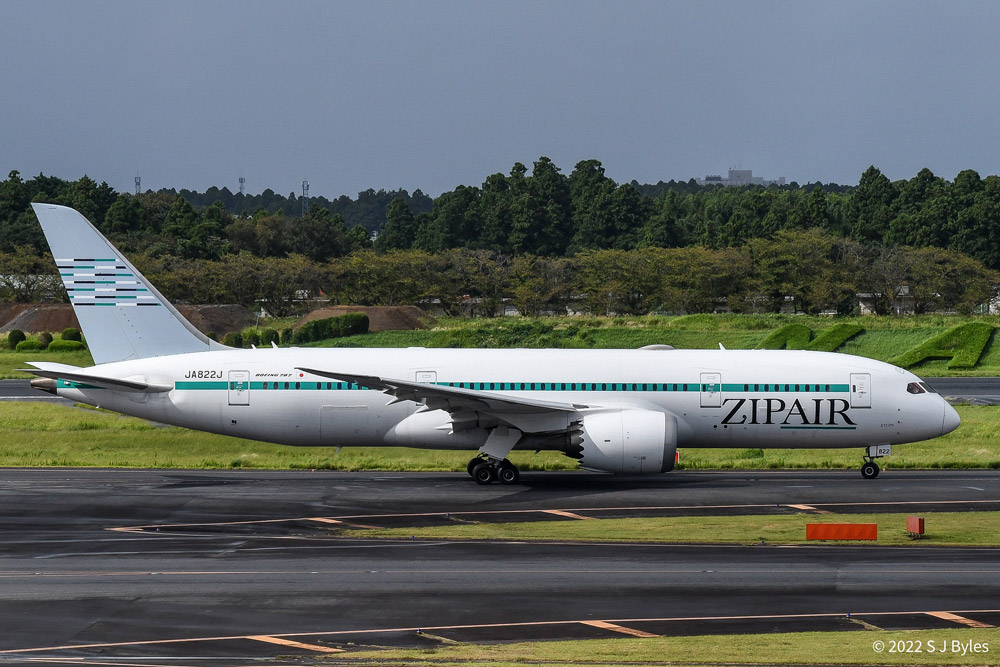 Boeing 787 ZIPAIR