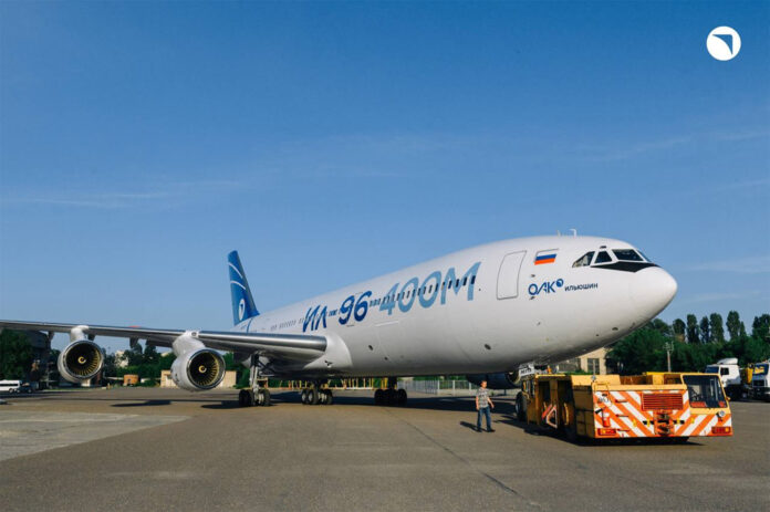Ил-96-400М