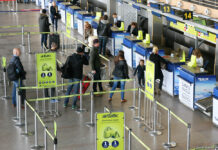 Регистрация пассажиров в аэропорту на рейс airBaltic