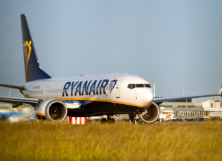 Boeing 737-8200 Ryanair