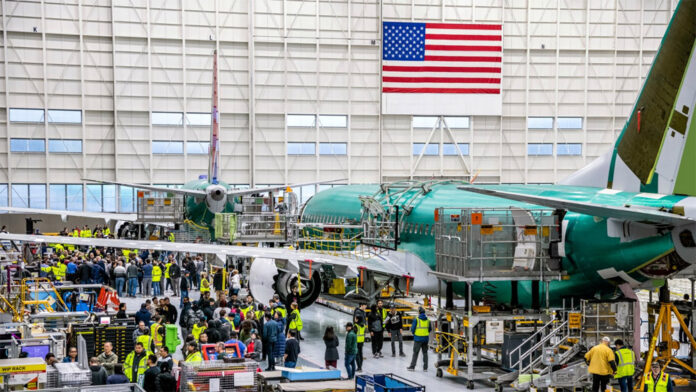 Лекция для сотрудников Boeing о качестве производства самолетов на заводе в Рентоне