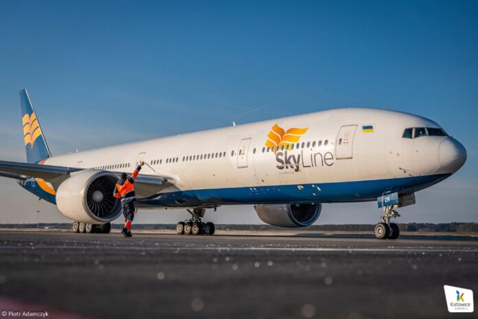 Boeing 777-300ER Skyline Express