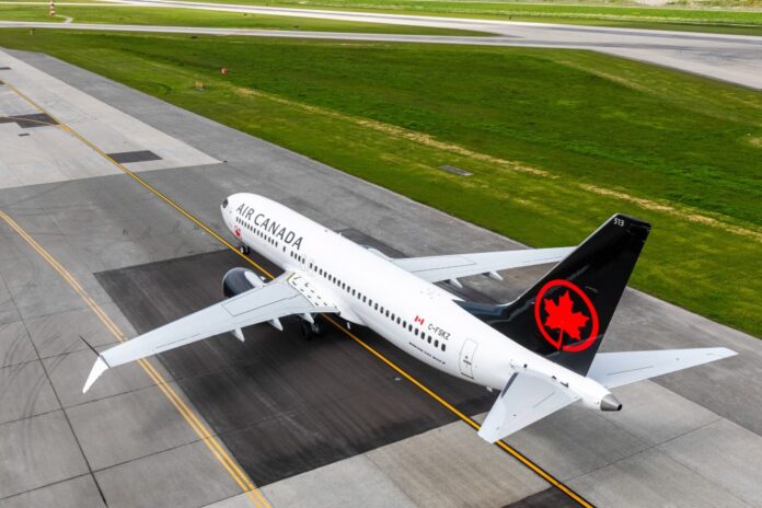 Boeing 737 MAX 8 Air Canada